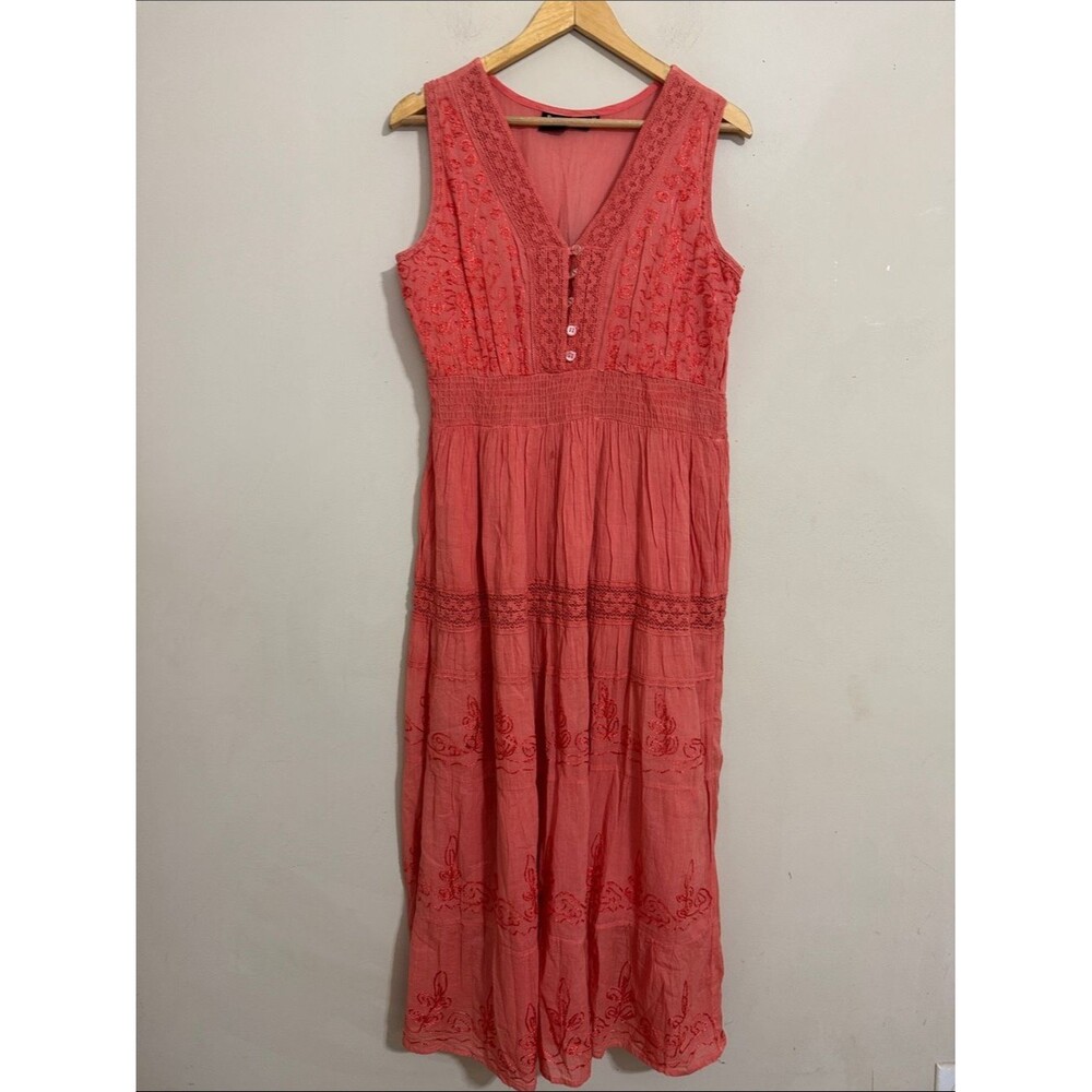 Women’s Cotton Coral Sleeveless Embroidered Midi Dress Smocked Waist size M Boho